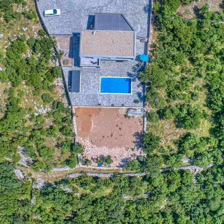 Juniperus Villa