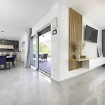 Juniperus Villa *